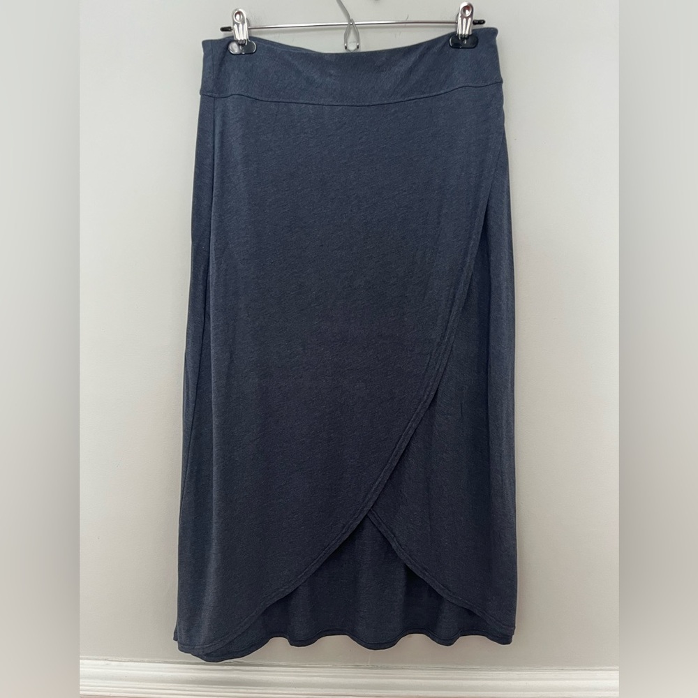 Athleta Tulip Hem Midi Skirt, Size Medium